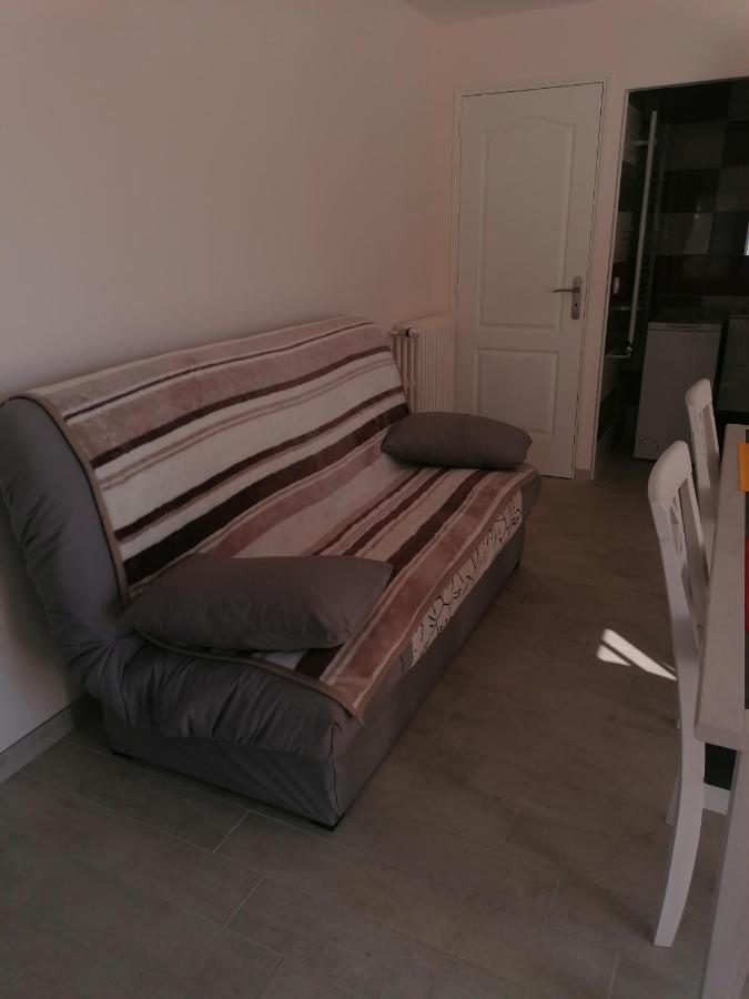 Appartamento La Basse-Cour Vic-sur-Cère Esterno foto